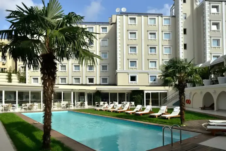 Holiday Inn Istanbul City Hotel