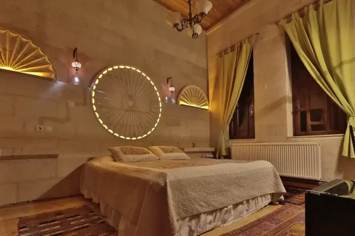 Heaven Cave Hotel