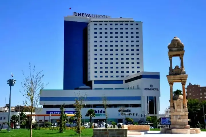 Nevali Hotel